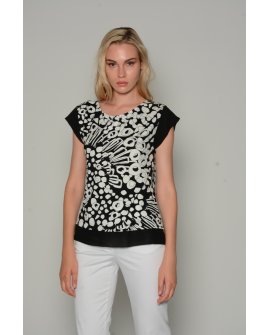 Top viscosa stampata 75,00€ Sconto 30%